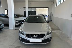 VOLVO V40 Cross Country D2 1.6 Momentum