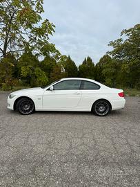 BMW 320 d futura 184 cv rertyling