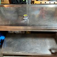 Tavolo professionale in acciaio inox per ristorant