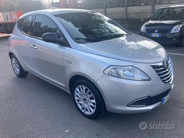Lancia Ypsilon 1.2 Platinium