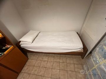 Letto singolo in Legno