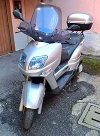 Yamaha versity XC 300 scooterone