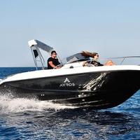 Ayros XA 22 Walk Around con Mercury 150 EFI
