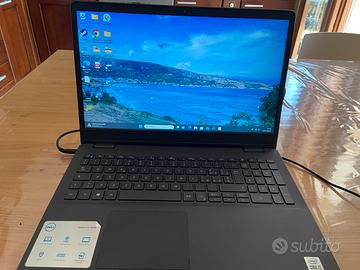 Pc portatile DELL vostro 15 3504  schermo 15’’