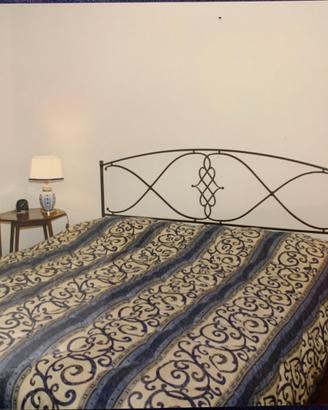 Letto matrimoniale in ferro battuto