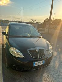 Lancia Ypsilon sport momodesign