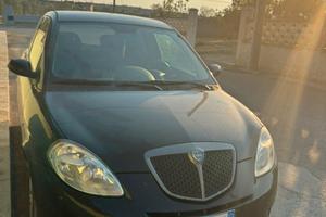 Lancia Ypsilon sport momodesign