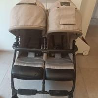 Passeggino gemellare
