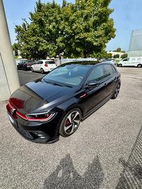 Volkswagen Polo 2.0 TSI DSG GTI