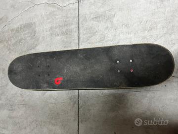 Skateboard tony hawk