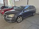 toyota-avensis-2-2-d-4d-16v-station-wagon