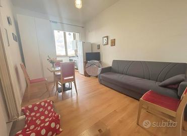 MONOLOCALE A PESCARA