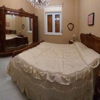 Camera da letto fatta da un artigiano