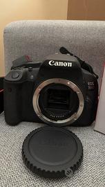 Macchina fotografica  Canon EOS 700d