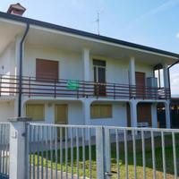 CASA INDIPENDENTE: spazio, versatilità e giardi...