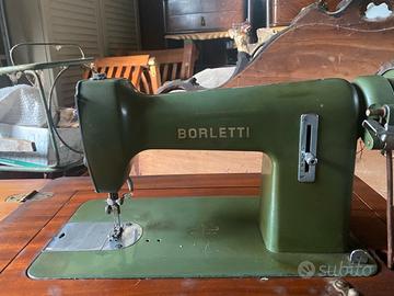 Macchina da cucire Borletti vintage