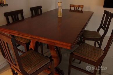 Tavolo in legno allungabile con 6 sedie