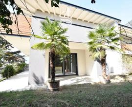 Postal: Casa a schiera con giardino