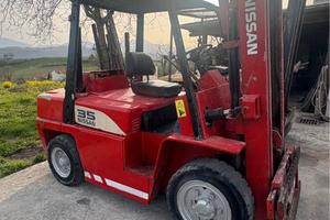 Carrello elevatore/ muletto Nissan Datsun