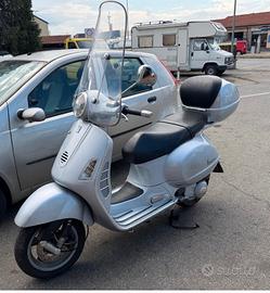 Vespa 125 gts