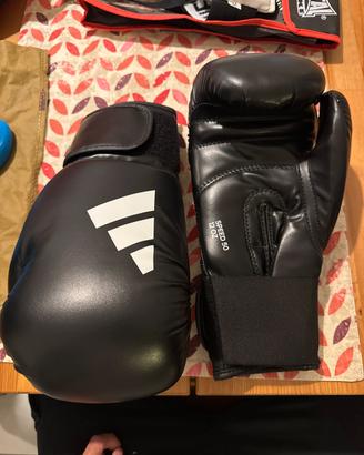 Guantoni boxe adidas