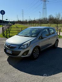 Opel Corsa 1.2 Benzina GPL Valido 2035