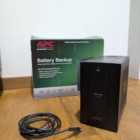 APC Back-UPS 700 Gruppo di Continuità