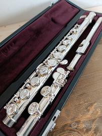 Yamaha YFL-517 - Flauto Traverso Professionale