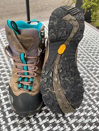 Scarponi north face misura 38/39