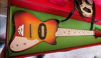 chitarra giocattolo vintage guitar toy
