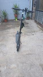 monopattino elettrico ninebot g2 max