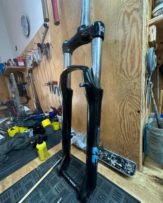 Forcella sr suntour 32mm coil