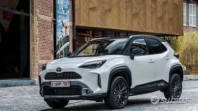 Musata completa toyota yaris cross #272