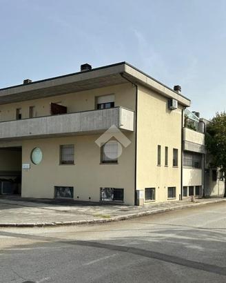 CAPANNONE A CESENA