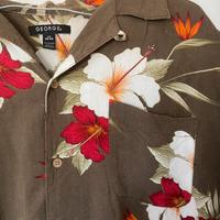 Camicia hawaiana a fiori