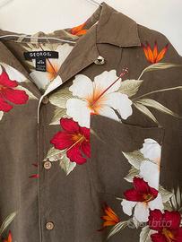 Camicia hawaiana a fiori