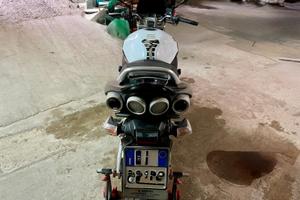 Suzuki GSR 600