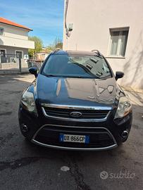 Ford Kuga 2010 ben tenuta