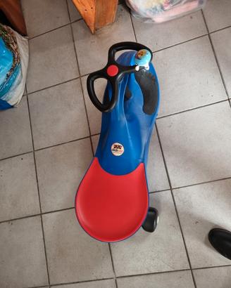 macchinina  cavalcabile a spinta - didicar gioco