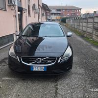 Volvo S60 D3 R-Design