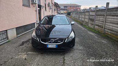 Volvo S60 D3 R-Design