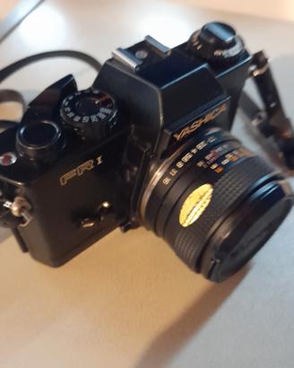 macchina fotografica yashica fr1 completa di borsa