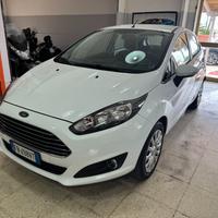 Ford Fiesta 1.4 5 porte Bz.- GPL Black & White Edi