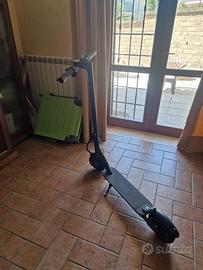 monopattino elettrico 300w 