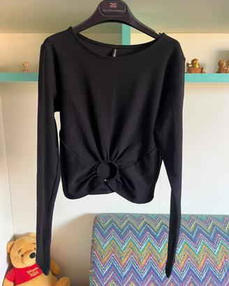 Top Stradivarius nero  TG S maniche lunghe