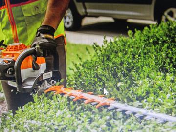 TAGLIASIEPE STIHL PROFESSIONAL MOTORE 2MIX BARRA65