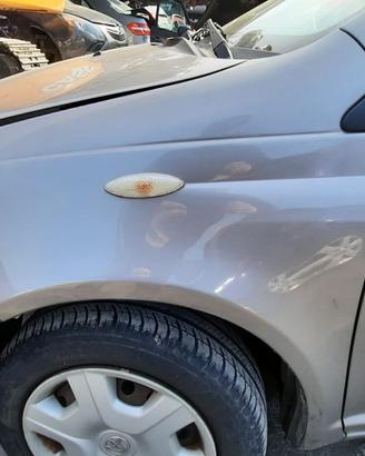 TOYOTA YARIS 2004 - PARAFANGO SINISTRO