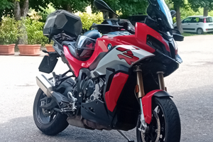 S 1000 XR iper full
