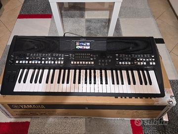 tastiera Yamaha PSR SX-600 