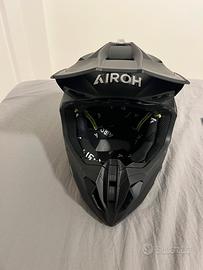 Casco AIROH Twist 3 M – Pari al nuovo ECE 22.06